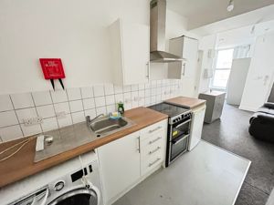KITCHEN LIVING AREA- click for photo gallery